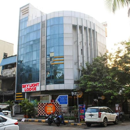 Hotel Skylight Navi Mumbai Exterior photo