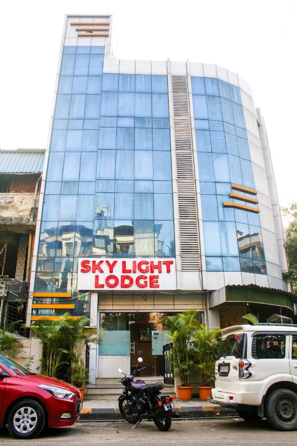 Hotel Skylight Navi Mumbai Exterior photo